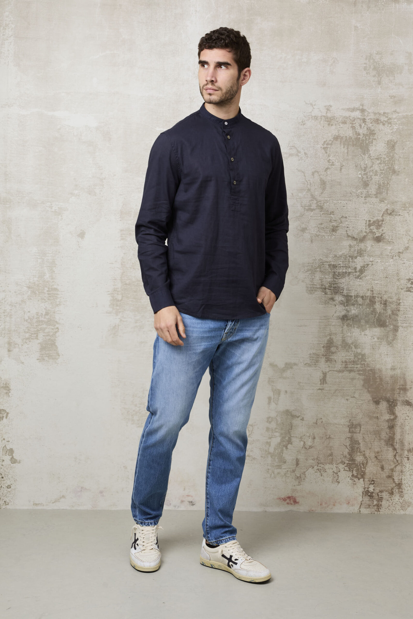Parrion 1722 Men's Blue Serafino Shirt - Elegant & Comfortable Linen Shirt - Image 2