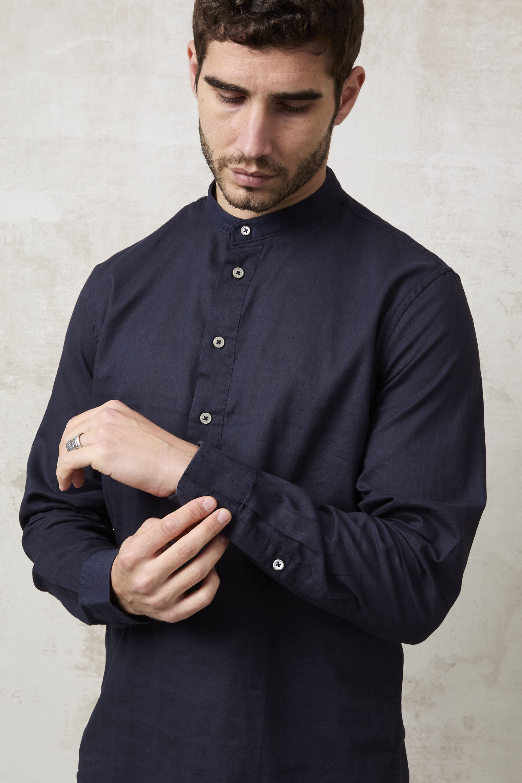 Parrion 1722 Men's Blue Serafino Shirt - Elegant & Comfortable Linen Shirt - Image 6