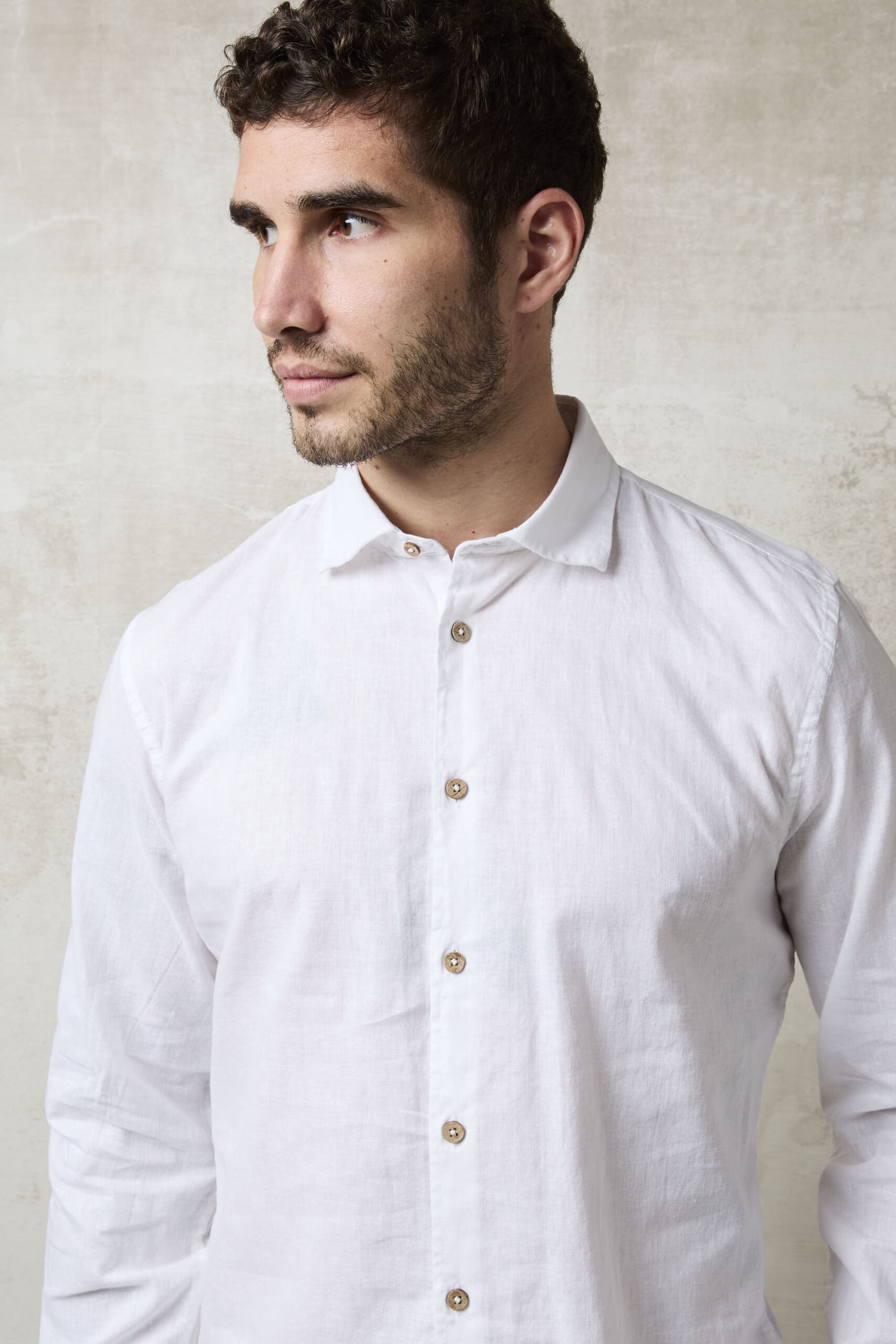 Parrion 1712 Men's White Linen Shirt - Lightweight & Stylish Summer Shirt - Image 6