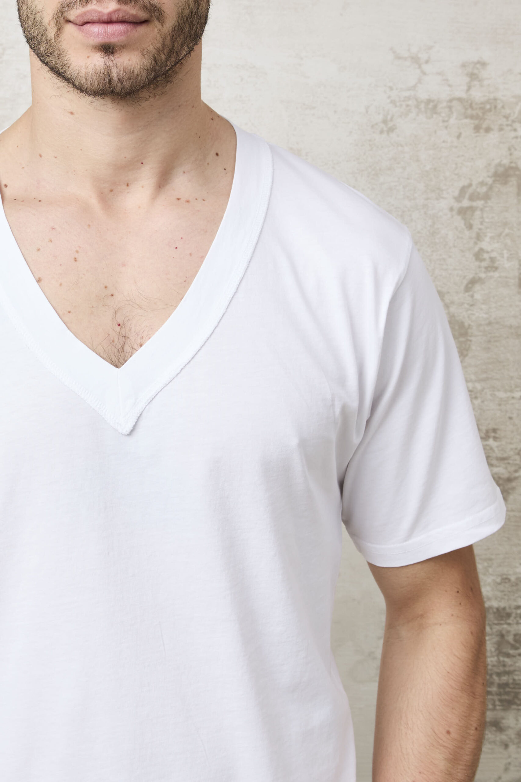 Parrion 1667 Women's Off-White V-Neck T-Shirt - Soft & Comfortable Casual Tee - Image 6